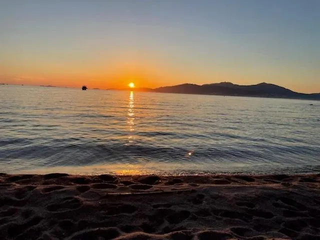 A Nepita - 150m De La Daire *