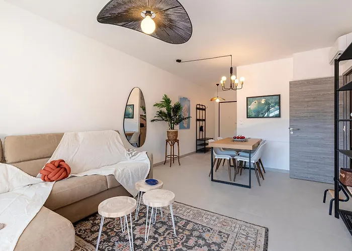 A Nepita - 150m De La * Pietrosella